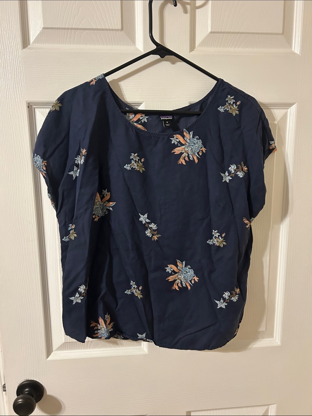 Patagonia Navy Floral Short Sleeve Too